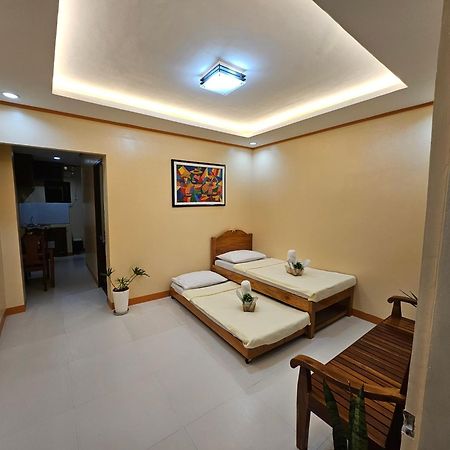 Moalboal Cay Hotel Bagian luar foto