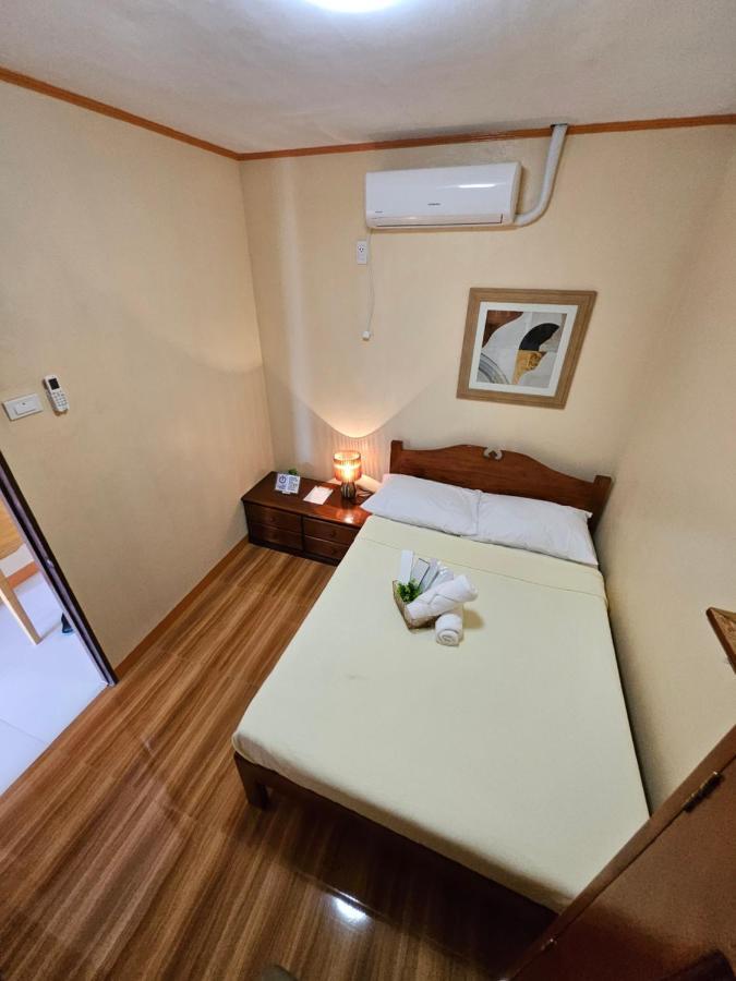 Moalboal Cay Hotel Bagian luar foto